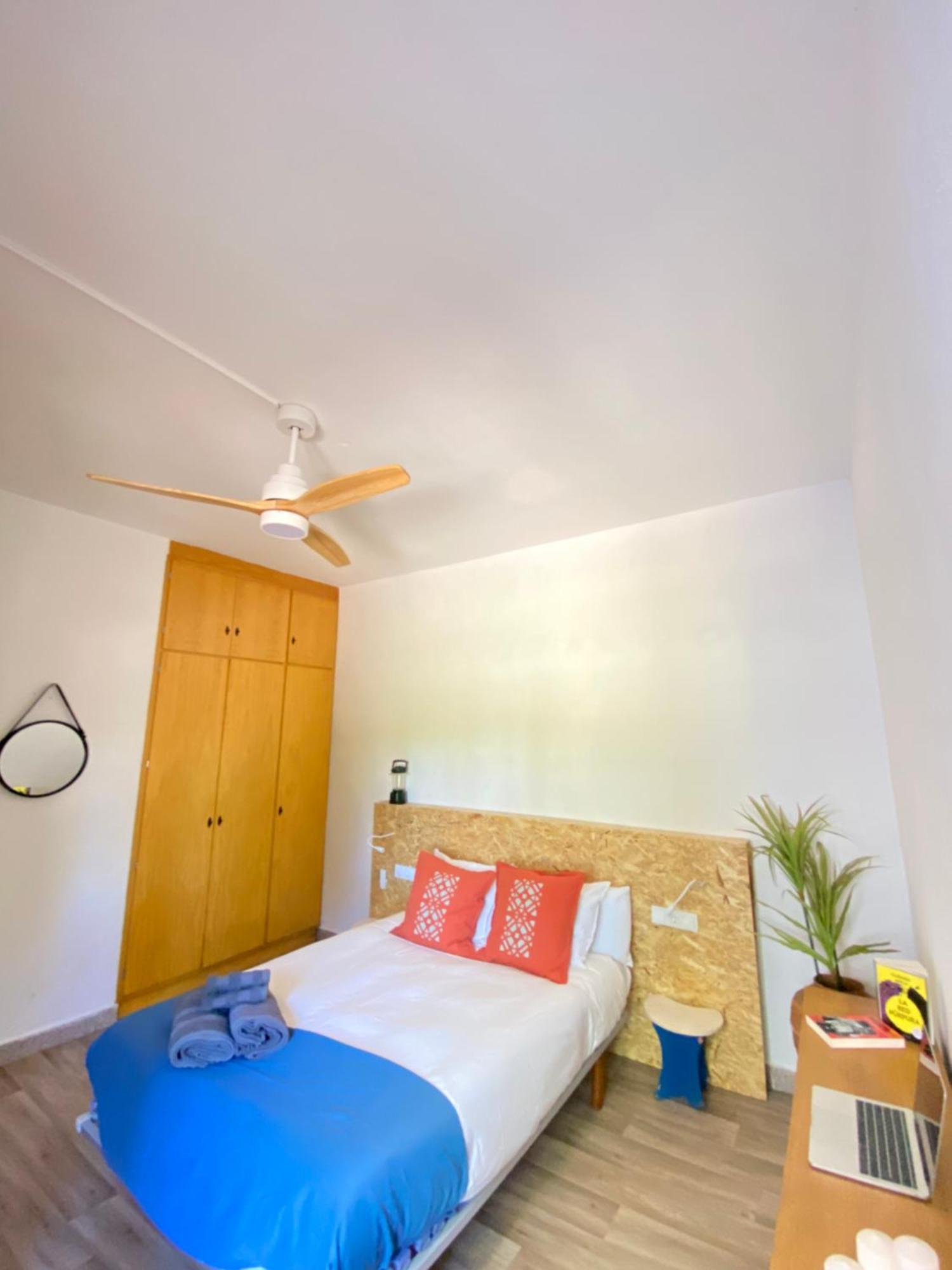 Pink Lemon House Bed and Breakfast Elche Exteriör bild