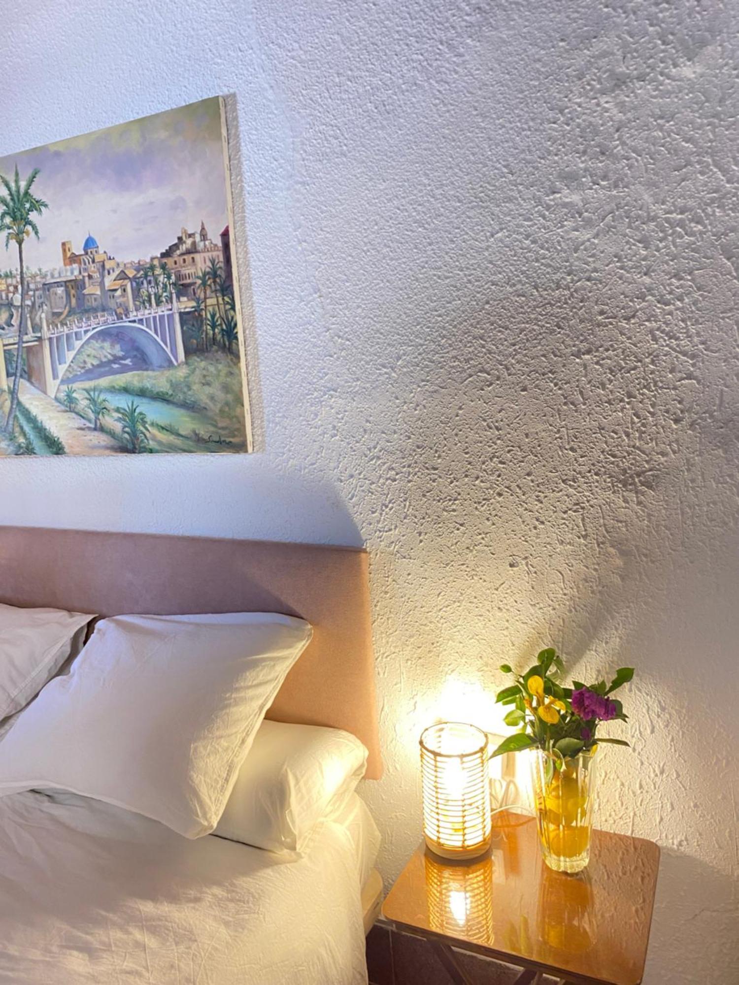 Pink Lemon House Bed and Breakfast Elche Exteriör bild